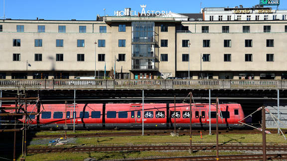 Vesterbro and Frederiksberg cycle tour - Hotel Astoria