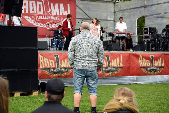 Nørrebro and Østerbro cycle tour - Fælledparken Labour Day celebration