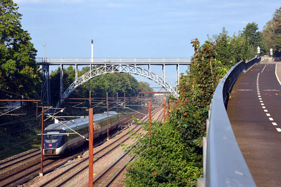 Valby cycle tour - Carlsberg Bridge