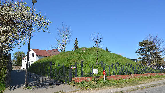 Bellahøj cycle tour - Danshøj round barrow