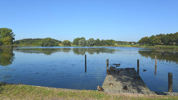Kalkmalerier cycle tour - Tueholm Lake
